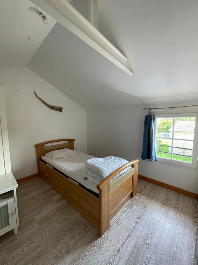 Le Bois Flotte Villa Arrigny Exteriör bild